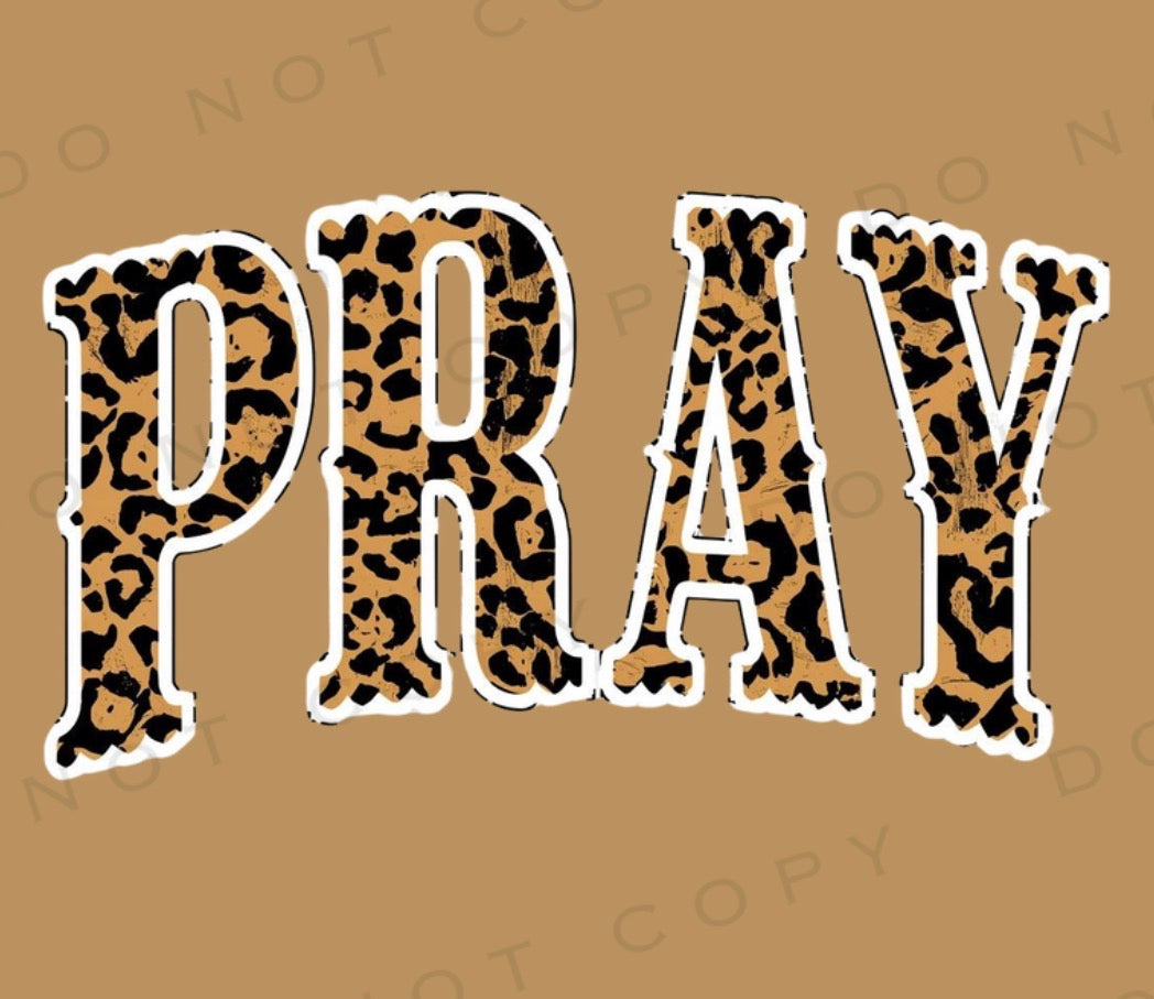 Leopard pray PNG